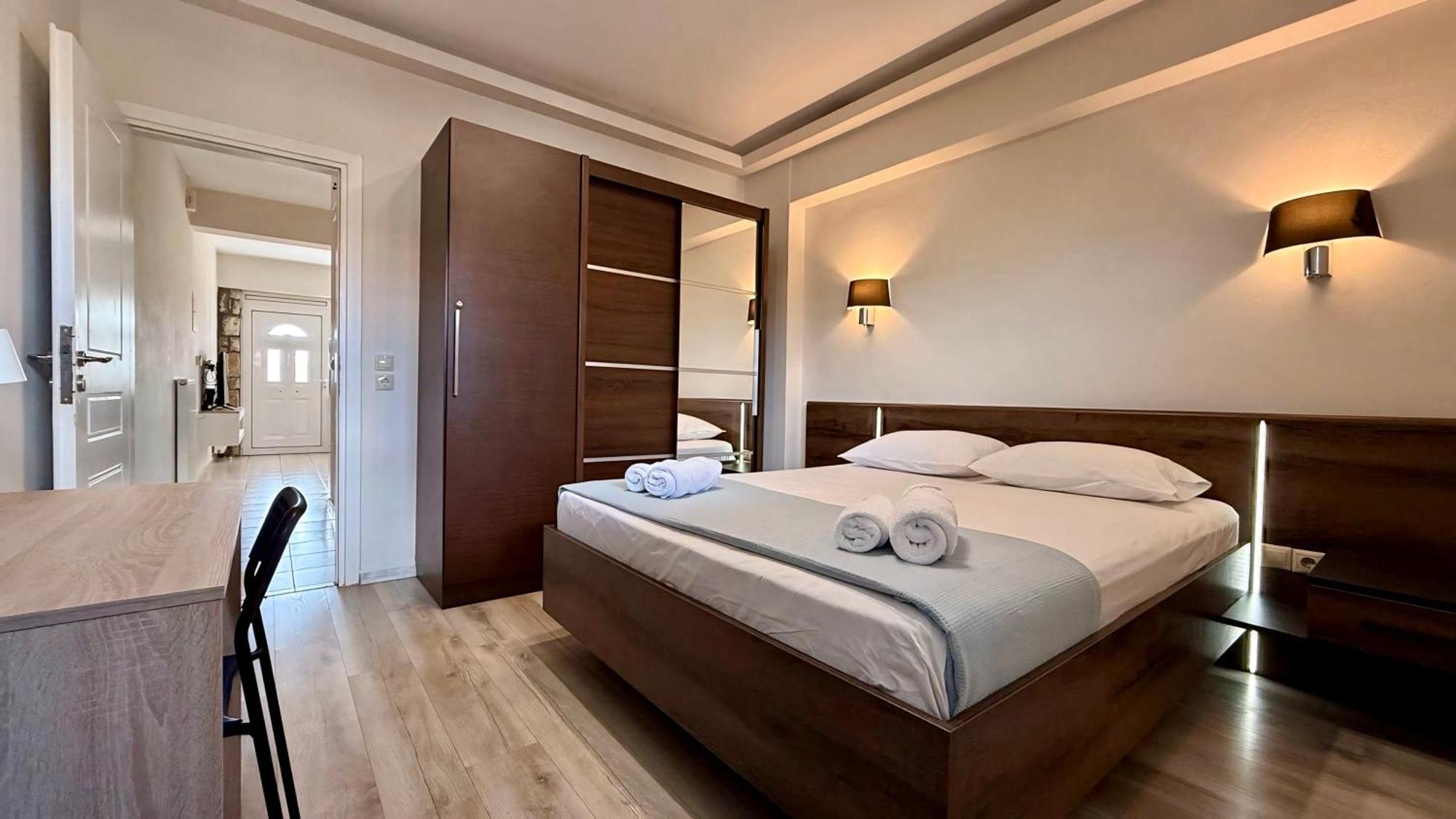 La Perla Apartment 2 Καλαμάτα Εξωτερικό φωτογραφία